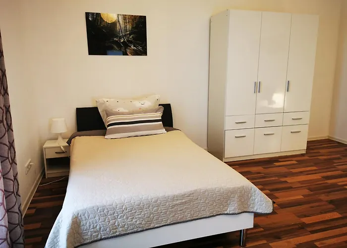 Am Waldpfad 公寓 *